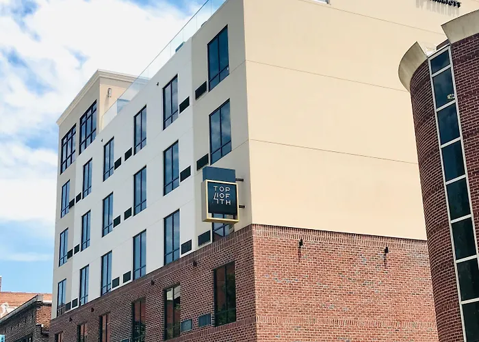 Courtyard Downtown 3* Winston-Salem